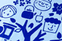 セミオーダーオリジナルレジ袋35号 ■ 本体色：乳白 ■ 印刷色：紺 ■ 使用目的：市の魅力を盛り込んだロゴ「きづのもり」のPR、地元商店や祭りでの使用
